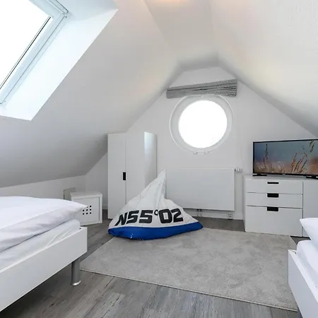 Lighthouse Fluegge Apartment *