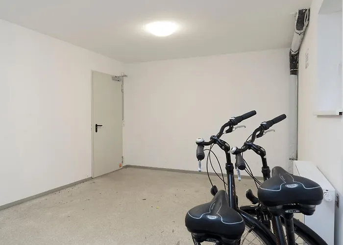 Lighthouse Fluegge *